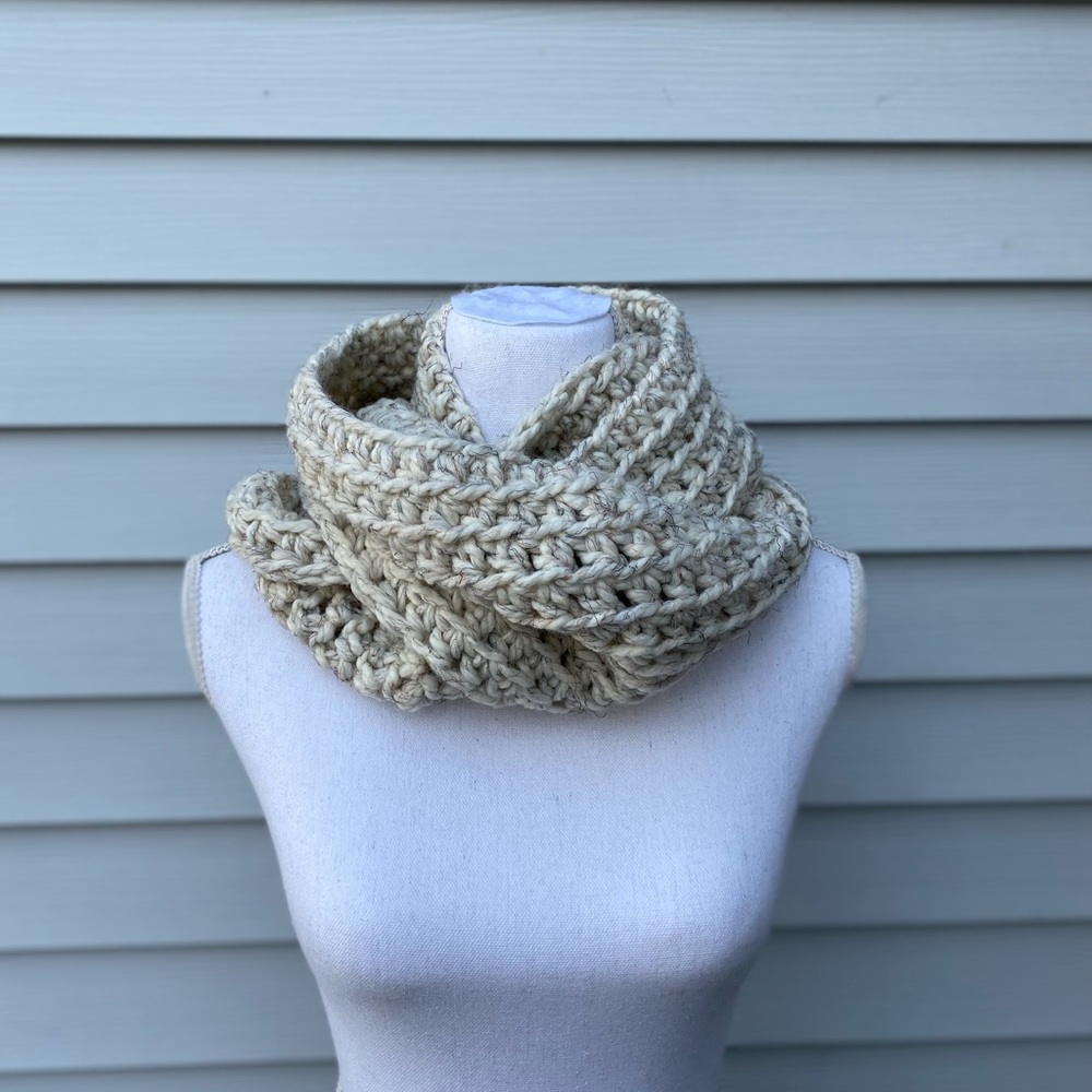 Tarcie Knitwear handmade infinity scarf in Wheat